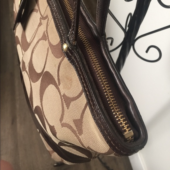 Coach Bag - Picture 5 of 8